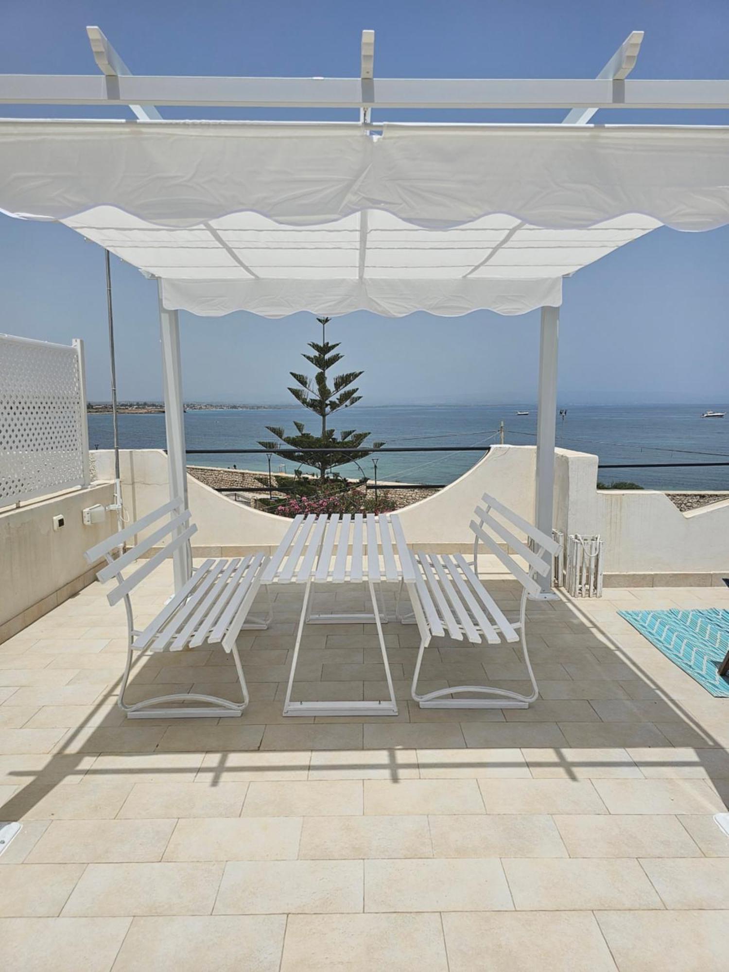 Seahorse In Marzamemi, Una Terrazza Sul Mare Apartment Luaran gambar